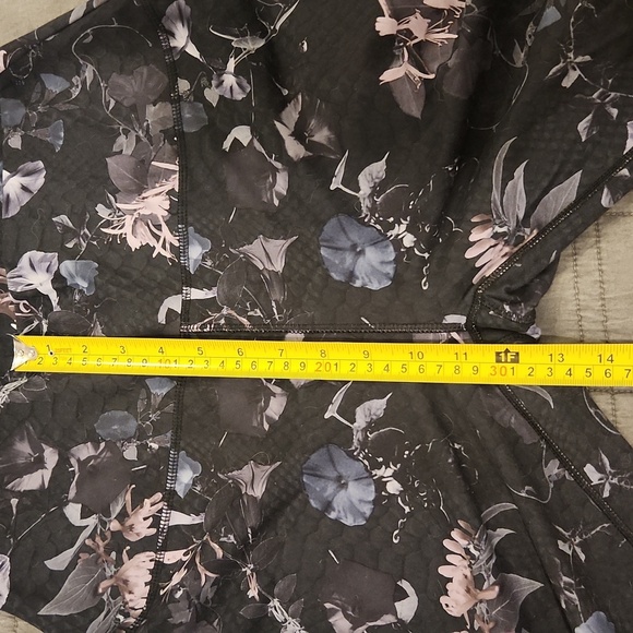 RBX Black Floral Leggings Size XL! - Picture 6 of 8
